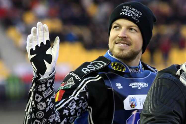 Max Dilger (li.) konnte als einer von wenigen Tigern mithalten