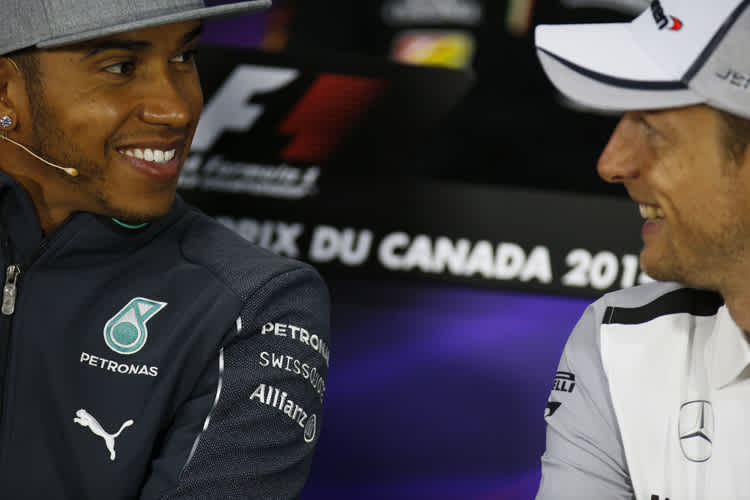 Missverständnis in der Haarnadel-Kurve: Jenson Button und Lewis Hamilton auf dem Hockenheimring 