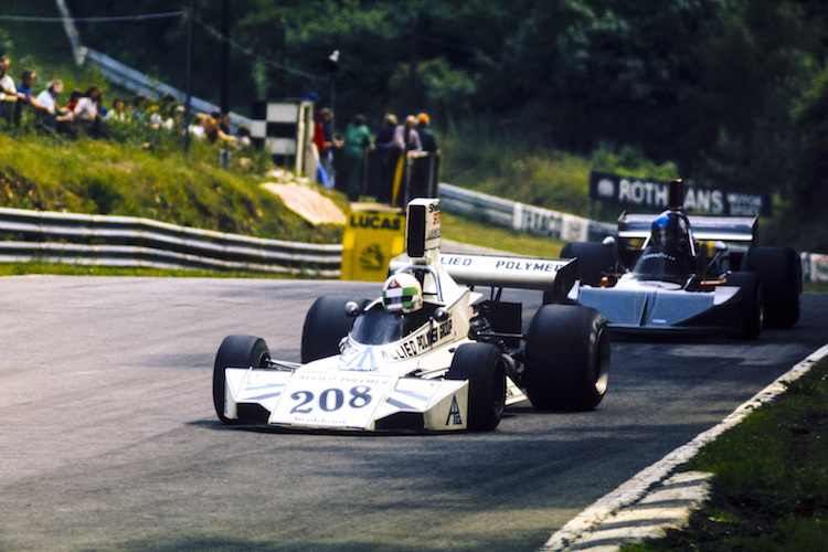 Lella Lombardi in Brands Hatch 1974 mit der Startnummer 208