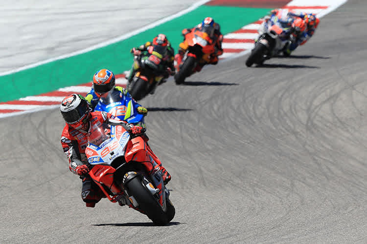 Mühsames Rennen: Lorenzo (99) vor Rins, Syahrin, Smith & Co.