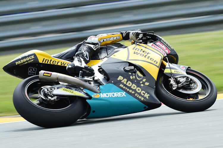 Tom Lüthi auf der Suter des Interwetten-Teams