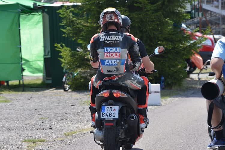 Tom Lüthi reist ohne Punkte aus Brünn ab