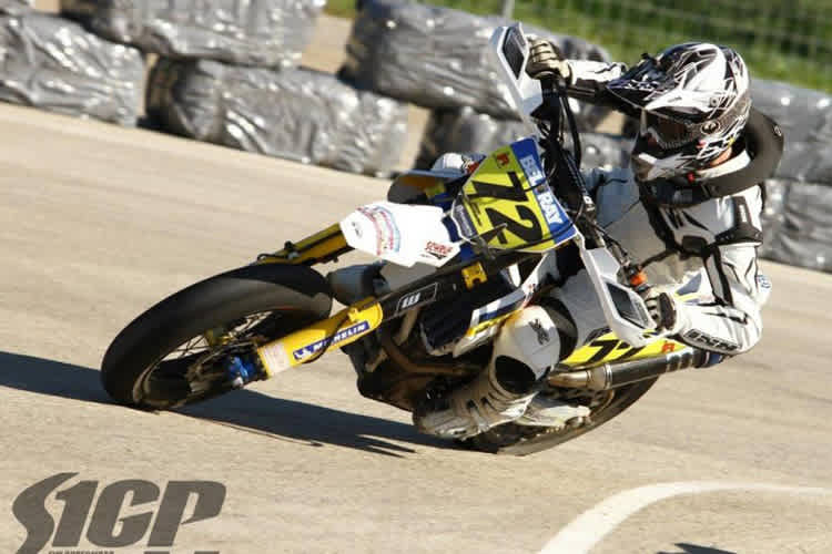 Lukas Höllbacher startet 2014 auf Husqvarna