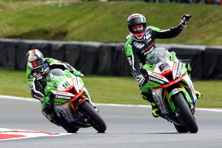 Luke Mossey und Leon Haslam sorgten für einen JG Speedfit Kawasaki-Doppelsieg