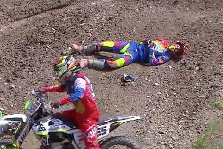 Alessandro Lupino lag nach seinem Crash in Orlyonok regungslos auf der Strecke