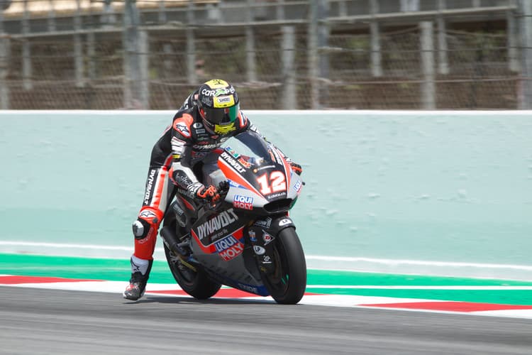 Tom Lüthi aus dem Intact-Team auf der Kalex in Barcelona