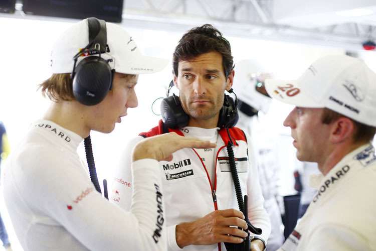 Webber mit seinen Teamkollegen Hartley und Bernhard
