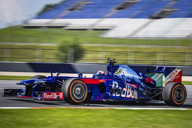 Marc Márquez beim Debüt im Formel-1-Rennwagen