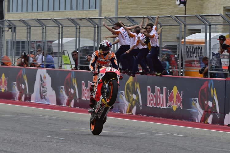 Zieldurchfahrt: Vierter Start in Austin für Marc Márquez, vierter Sieg