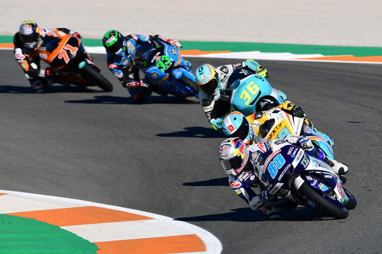 Erster GP-Sieg für Jorge Martin (88), der die ganze Meute in Schach hielt