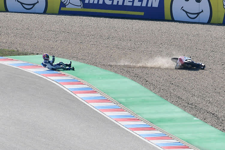Sturz im FP1 von Brünn: Jorge Martin