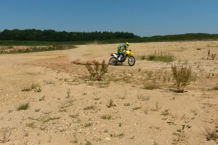 Alexis Masbou trainiert derzeit mit Teamchef Dirk Heidolf