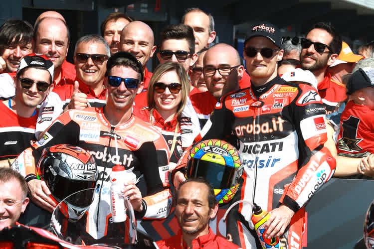 Ducati feiert nach Lauf 2: Melandri und Davies