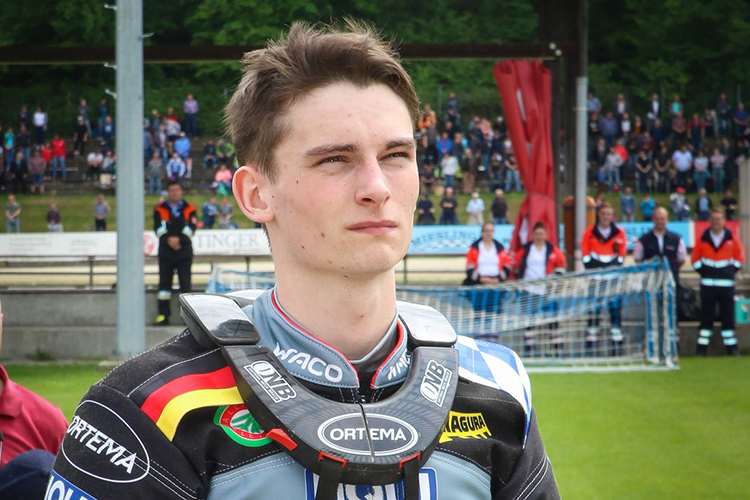 Michael Härtel (weiß) führte das Finale lange an