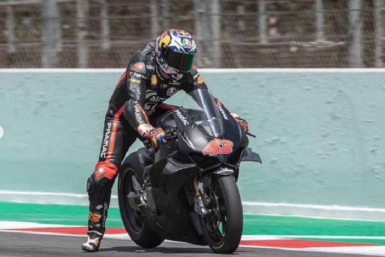 «Unglaubliches Potenzial» attestierte Miller der Ducati V4R