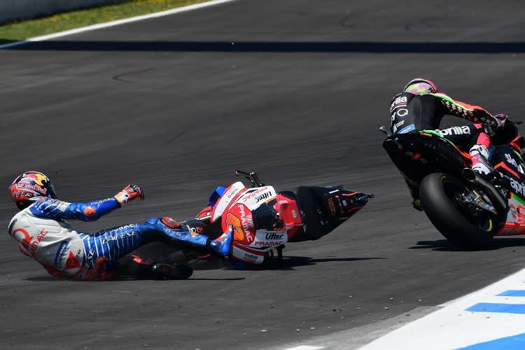 Jack Miller stürzte im Duell mit Aleix Espargaró