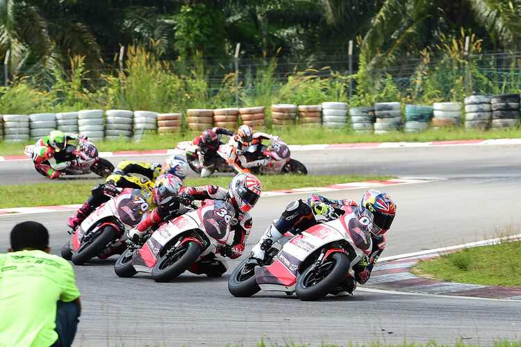 Das Minibikerennen in Malaysia