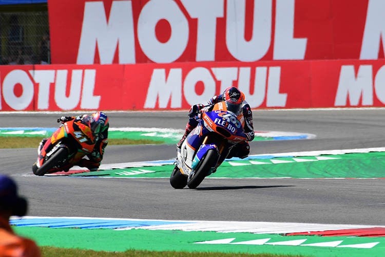 Zieldurchfahrt in Assen: Fernandez gewinnt vor Binder