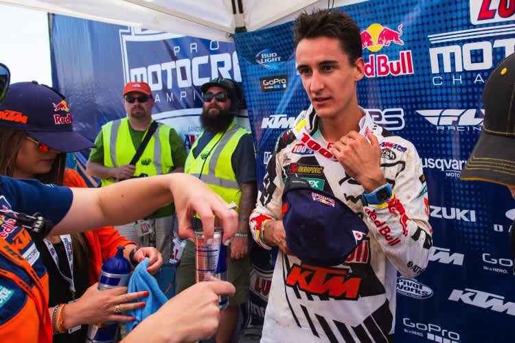 Marvin Musquin (KTM) gewinnt in Glen Helen