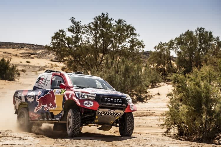 Nasser Al-Attiyah führt in Marokko