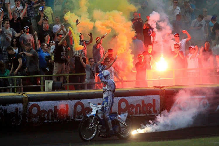 Die Güstrower Fans feierten Nicki Pedersen