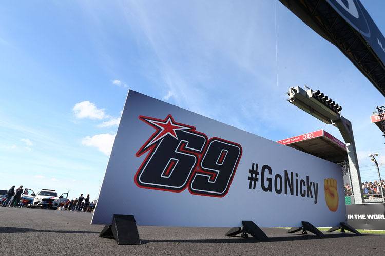 Vor dem MotoGP-Start in Le Mans wurde an Nicky gedacht