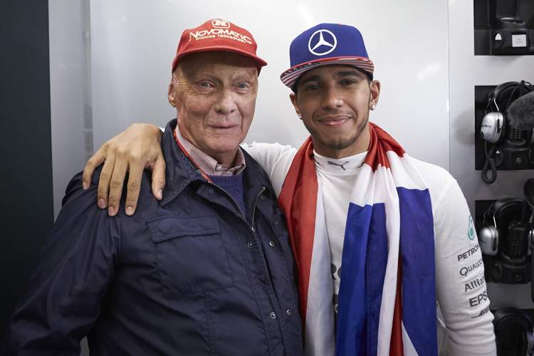 Niki Lauda mit Lewis Hamilton