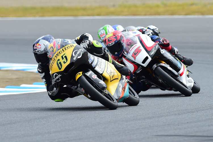 Philipp Öttl vor Jasper Iwema