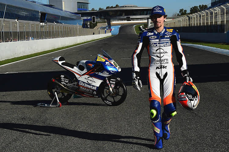 Philipp Öttl mit seiner Werks-KTM im neuen Design