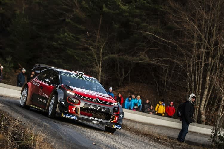Séabstien Ogier beim Test für die Rallye Monte Carlo
