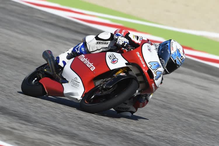 Kurz vor dem Sturz: Da lag Oliveira noch auf Platz 3