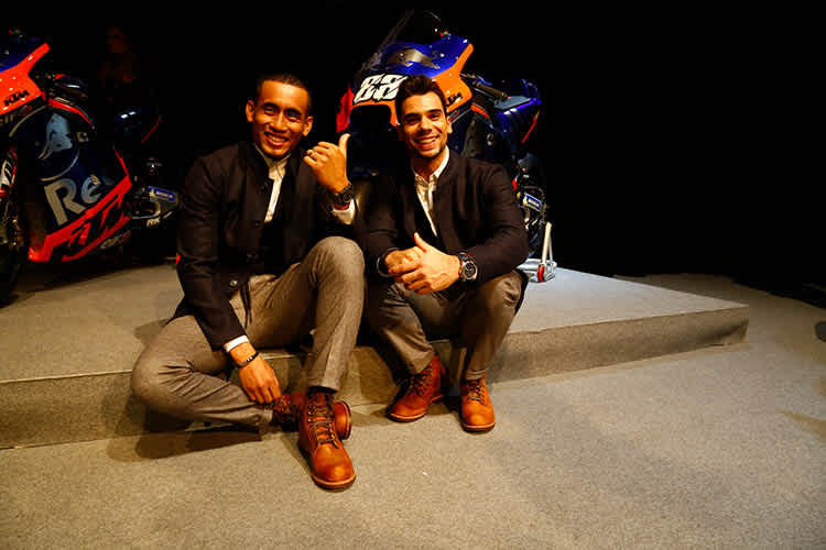 Miguel Oliveira (re.) mit seinem Teamkollegen Syahrin