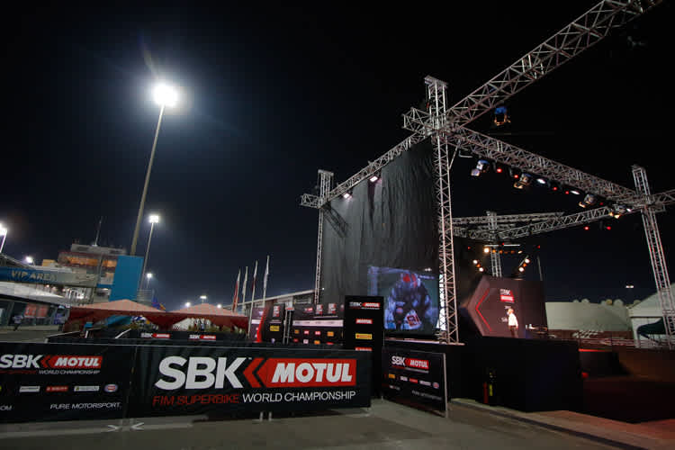 In Aragón nützten sehr viele Fans die Chance, ihre Helden zu treffen