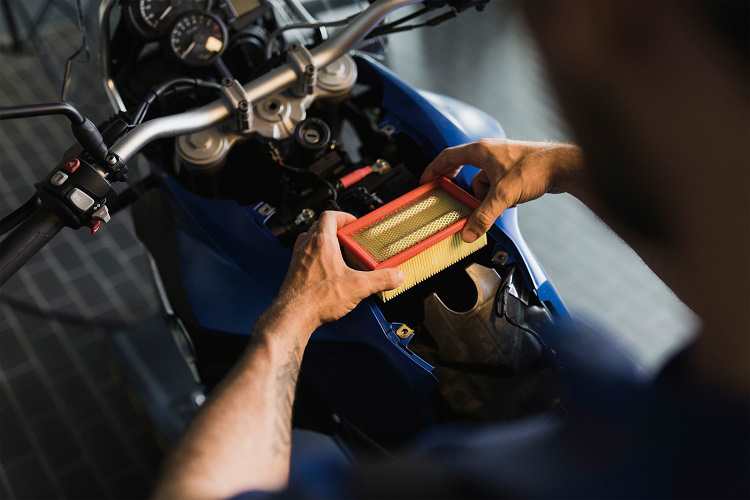 Die Bestellungen über partslink24 werden über BMW-Niederlassungen oder Markenvertretungen abgewickelt