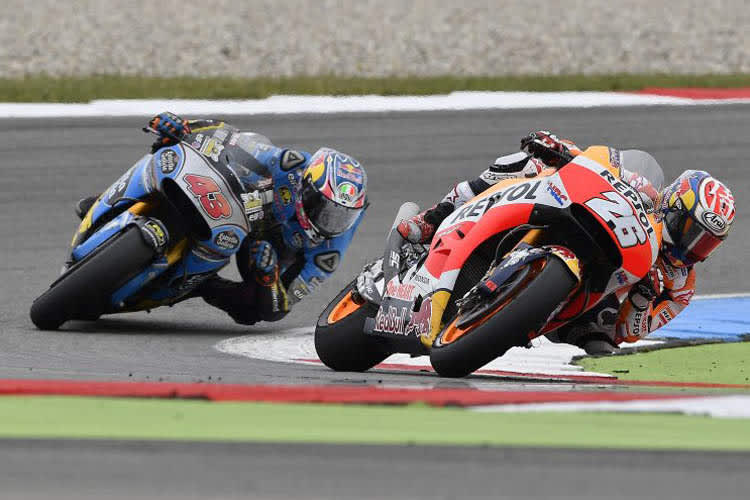 Dani Pedrosa (26) musste ich gegen Jack Miller (43) klar geschlagen geben