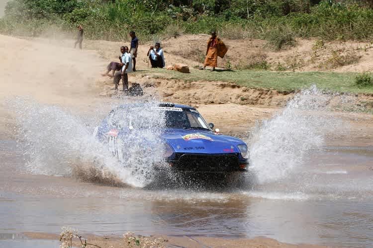 Matthias Kahle im Test mit Datsun 360Z