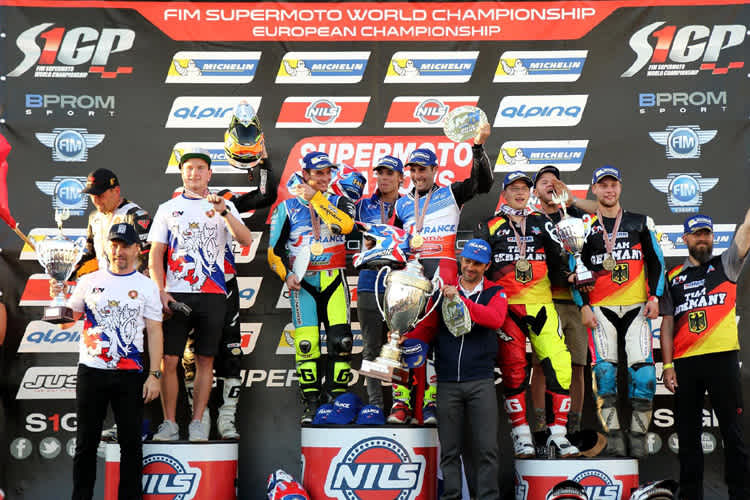 Die Siegerehrung zum Supermoto der Nationen 2016