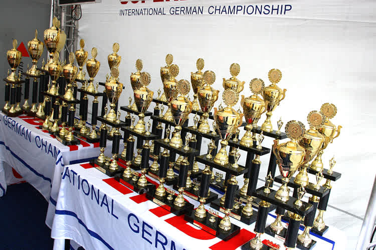 Am Ende des Jahres gibts Pokale