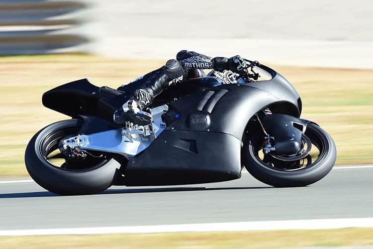 Axel Pons auf der Kalex des RW Racing Teams