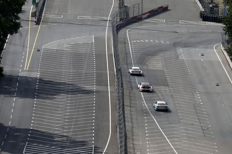 Mercedes dominiert das Qualifying