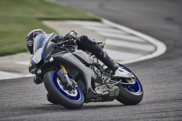 Yamaha YZF-R1M: Wenige, aber entscheidende Modifikationen für das 2018er Modell
