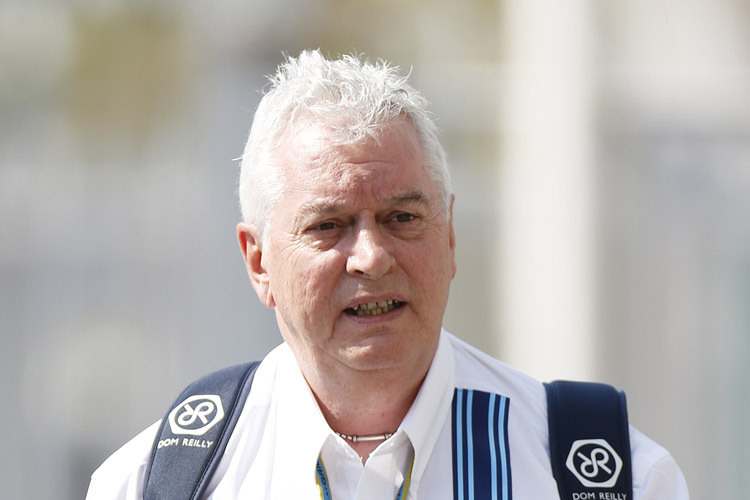 Pat Symonds ist kein Freund von Tankstopps