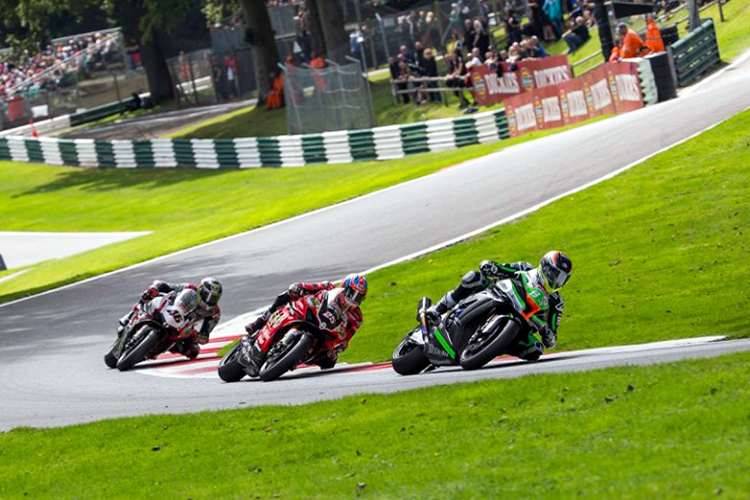 Die Top3 in Cadwell Park: Danny Buchan, Joshua Brookes und Tommy Bridewell