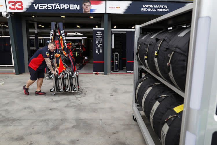 Kein freies Training: Die F1-Teams müssen unverrichteter Dinge wieder einpacken