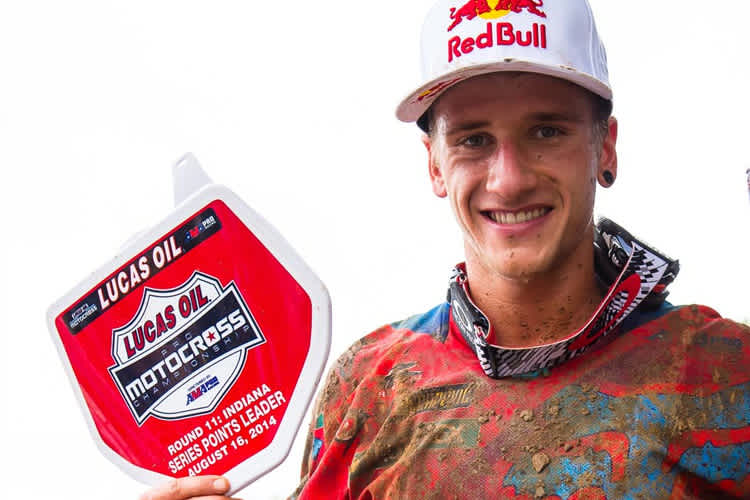 Ken Roczen mit dem «redplate» des Meisterschaftsführenden
