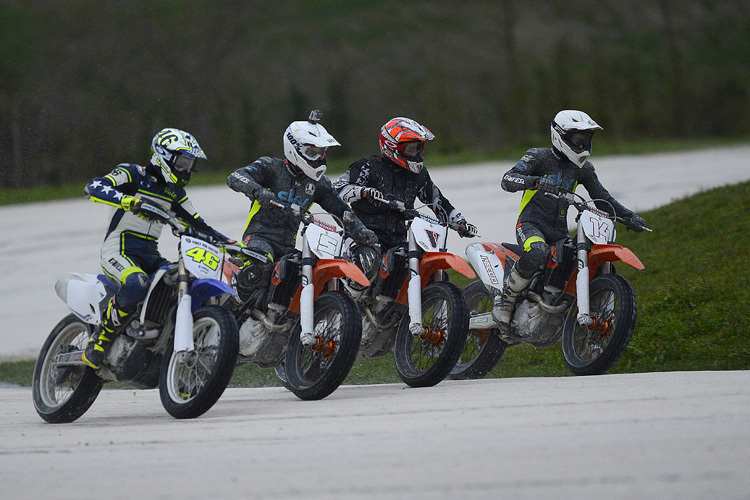 Im Formationsflug: Rossi, Fenati, Guareschi und Bagnaia