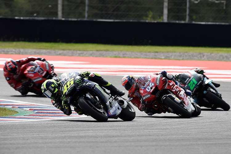 Im Rennen: Rossi vor Dovizioso, Morbidelli und Petrucci