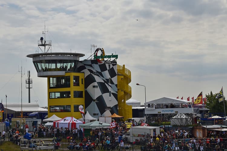 Freistaat Sachsen – Werbung auf dem Start-Ziel-Turm