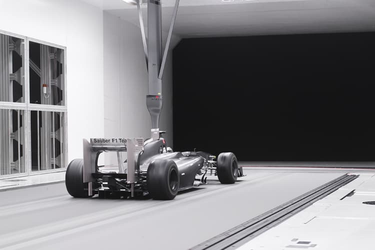 Im Windkanal eines Formel-1-Rennstalls