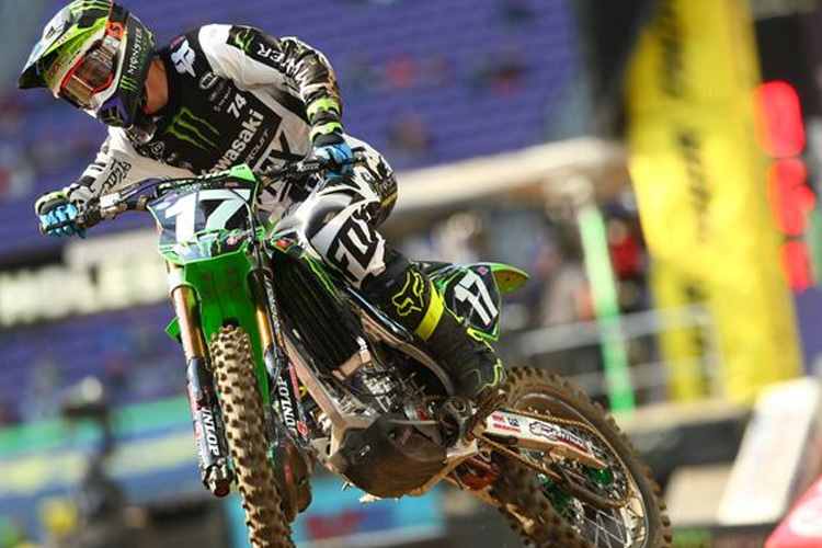 Joey Savatgy geht in der Ostküstenmeisterschaft in Führung